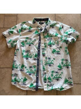 Eighty Eight Green & White Tropical Hawaiian Beach Vacation Men's Shirt XXL